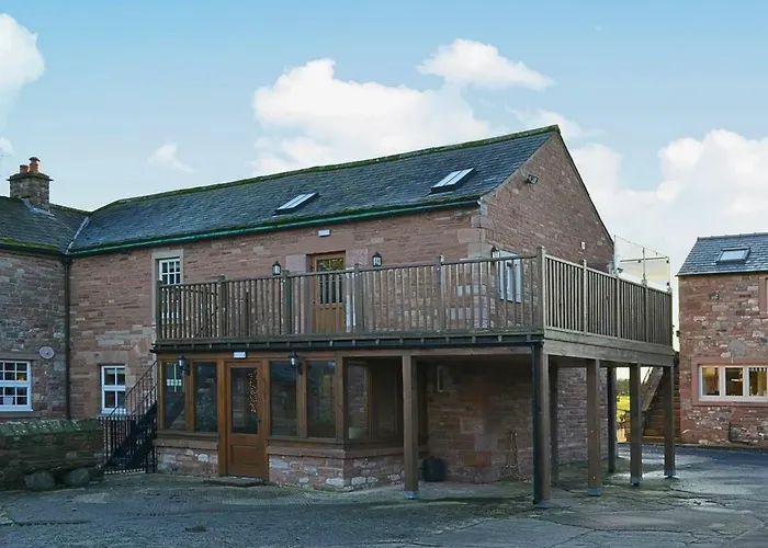 Saddleback Penthouse Penrith